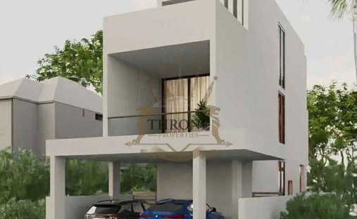 Villa in Damac Hills 2, Dubai, United Arab Emirates 1