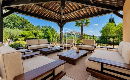 Villa à Mougins, Provence-Alpes-Côte d'Azur, France 1