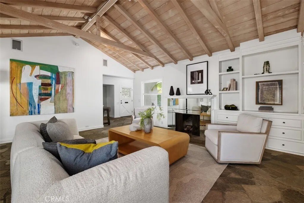 Laguna Beach, California, United States 5 - 18013227