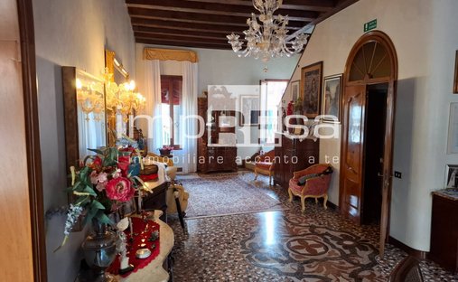 Apartment in Venice Historic Centre, Venice, Italy 1