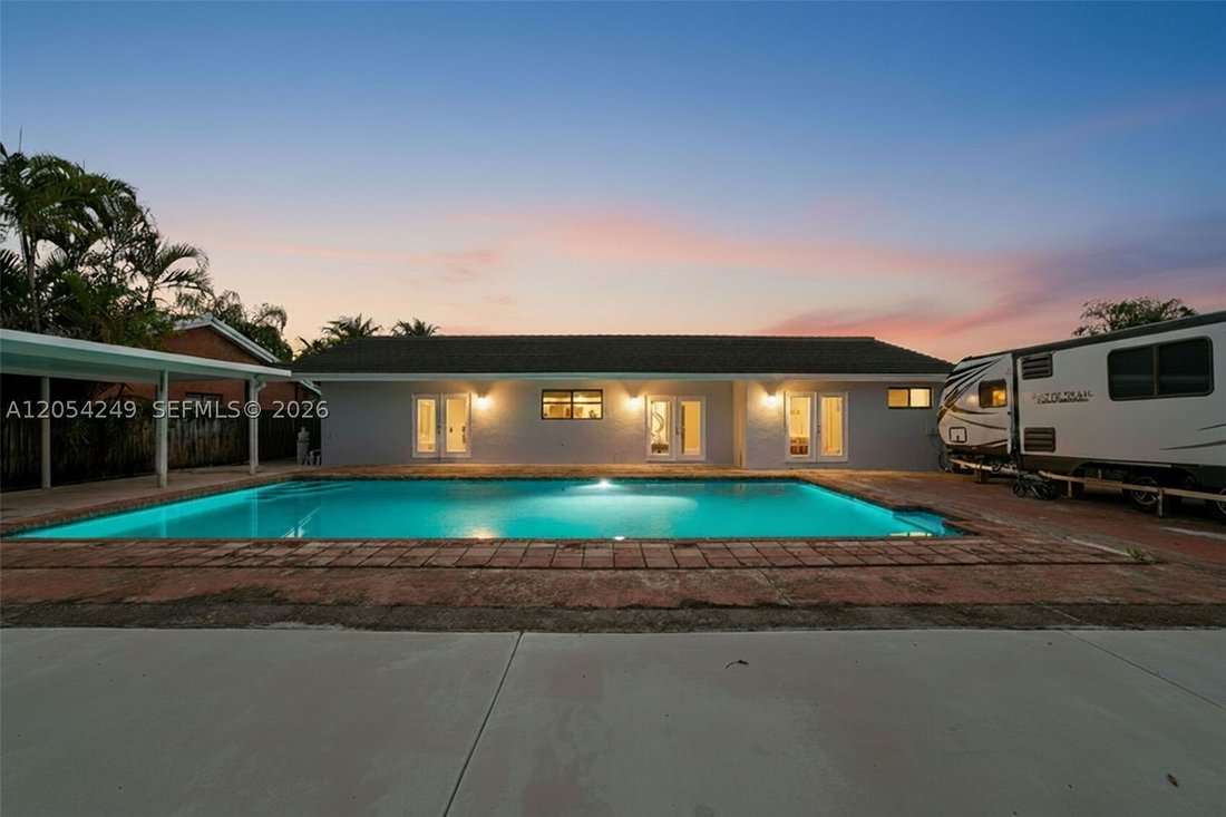 House in West Miami, Florida, United States 3 - 18449455