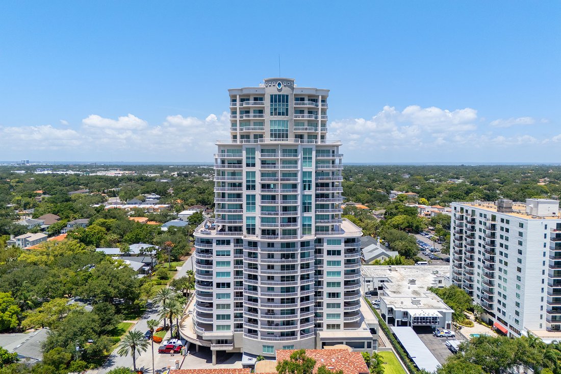 Condo in Tampa, Florida, United States 3 - 18127000