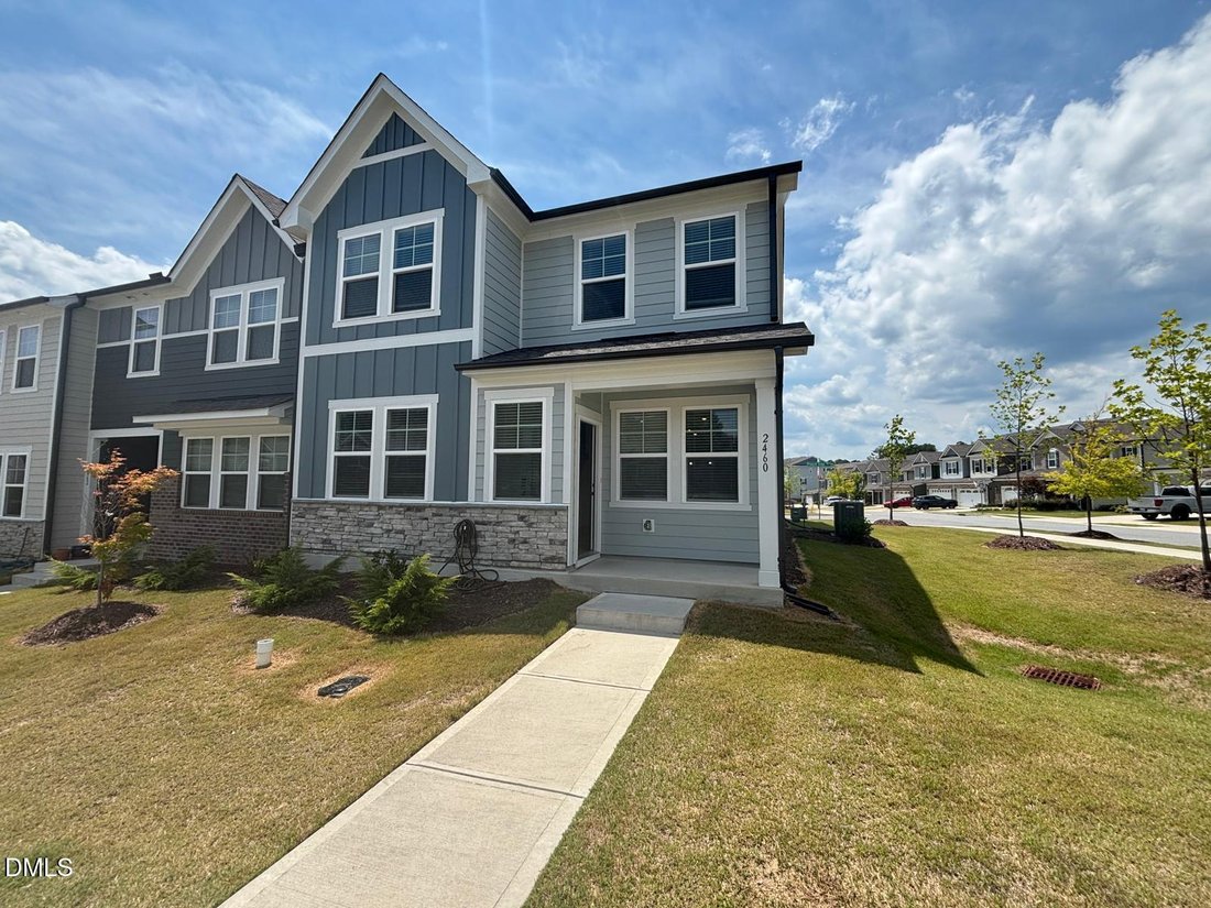 Townhouse in Apex, North Carolina, United States 2 - 18450362