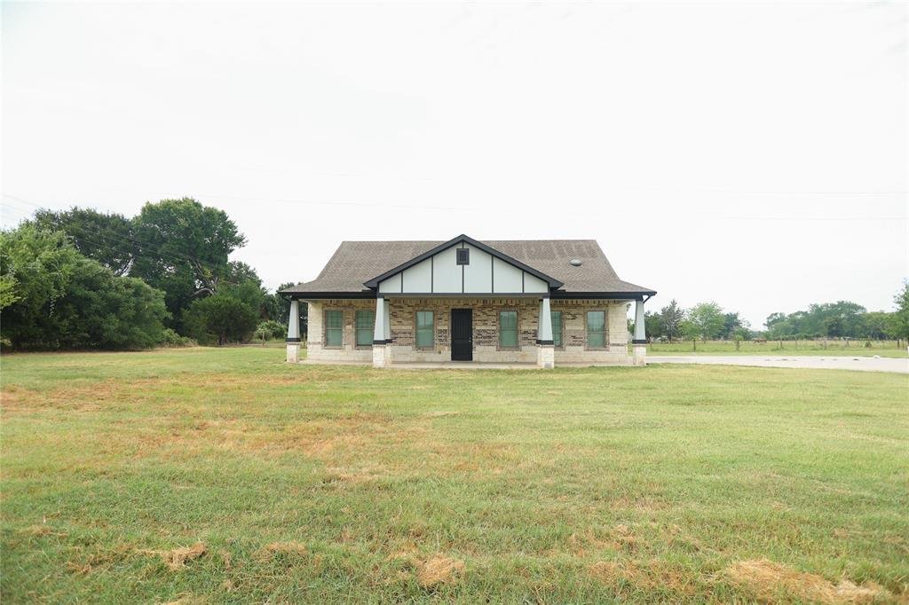House in Tool, Texas, United States 1 - 18447012