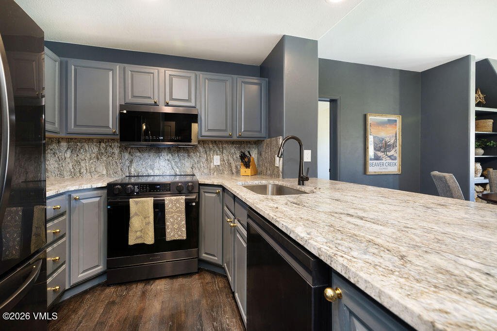 Condo in Edwards, Colorado, United States 2 - 18446467