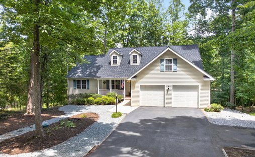 House in Lake Monticello, Virginia, United States 1