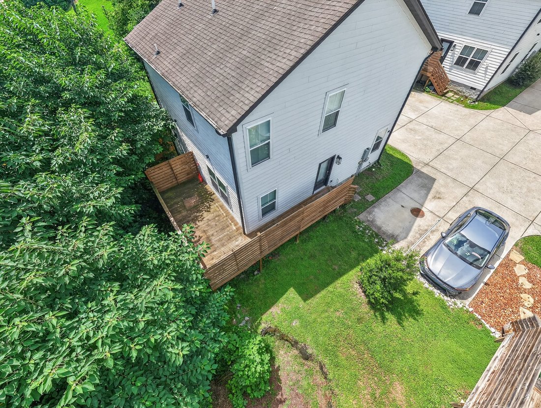 Co Op in Nashville, Tennessee, United States 4 - 18425572