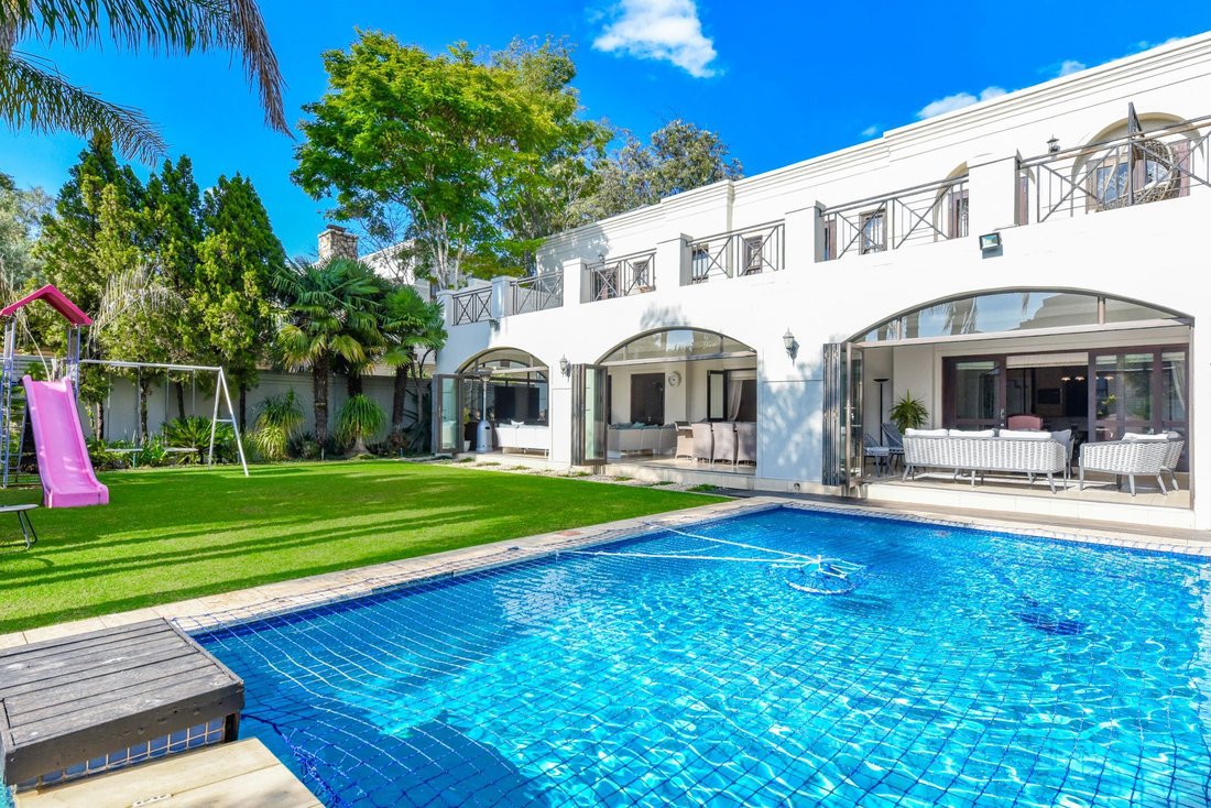 Country House in Bryanston, Gauteng, South Africa 1 - 18449465