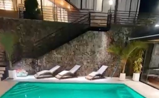 Casa en Cuenca, Azuay, Ecuador 1