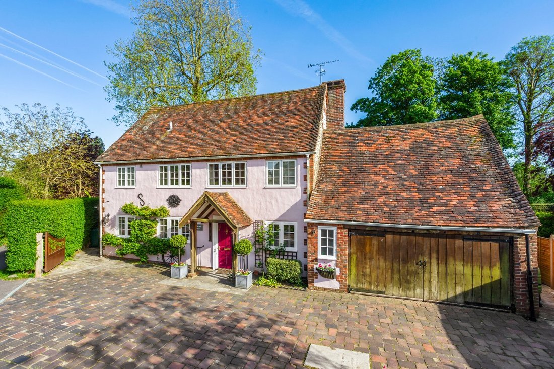 House in Funtington, England 1 - 18446569