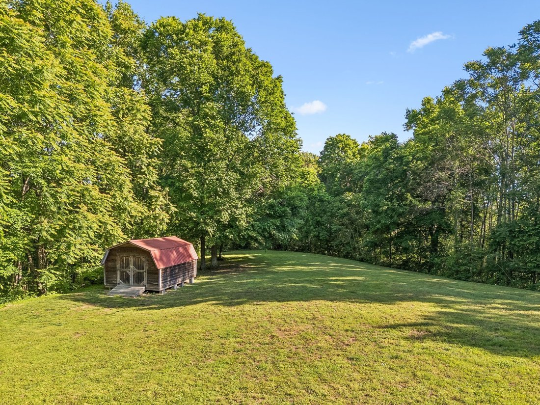 House in Williamsport, Tennessee, United States 3 - 18447242