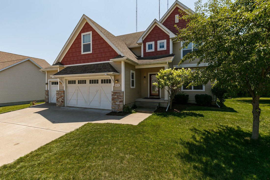 House in Bettendorf, Iowa, United States 2 - 18450648