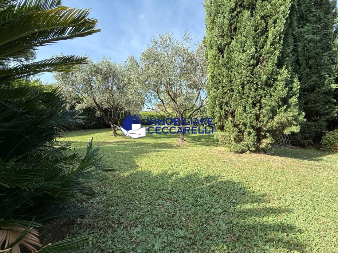 Villa in Mirteto, Massa, Tuscany 5 - 18449704