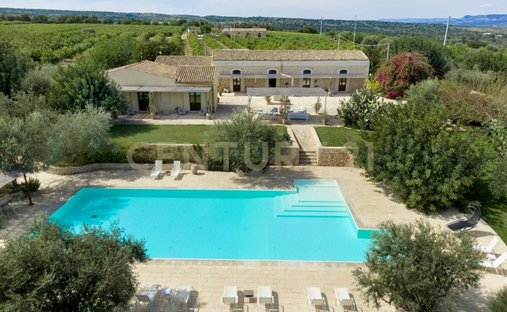Casa de Campo en Noto, Sicilia, Italia 1