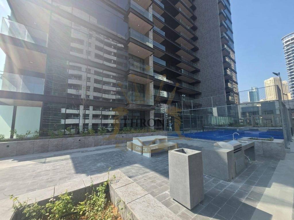 Appartamento a Al Thanyah Quinta, Al Thanyah, Emirato di Dubai 3 - 18449928