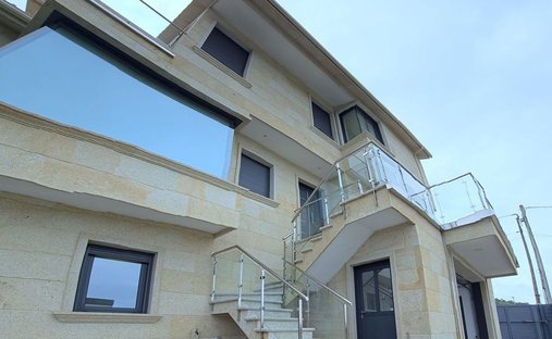 Villa à Cabral, Vigo, Espagne 1