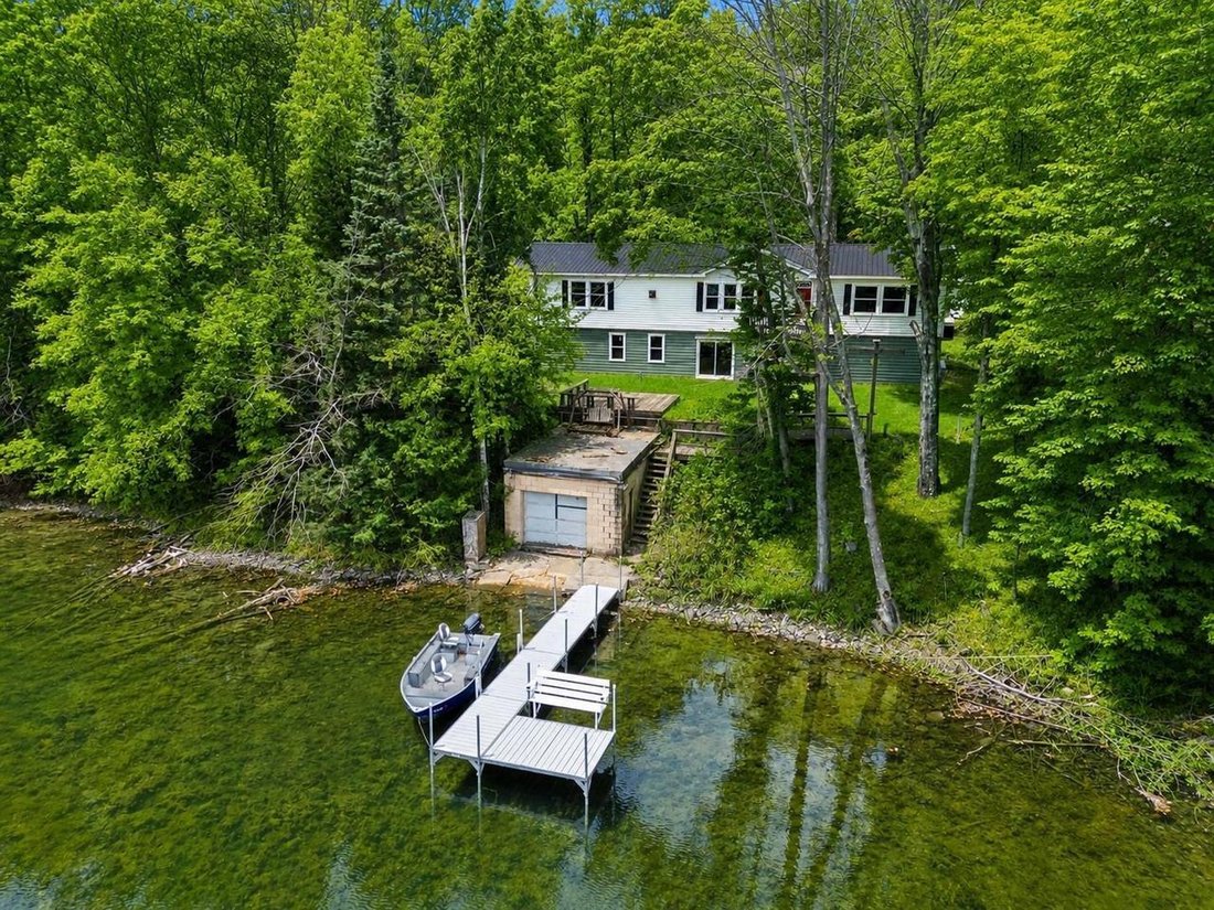 House in Lakewood, Wisconsin, United States 2 - 17786828