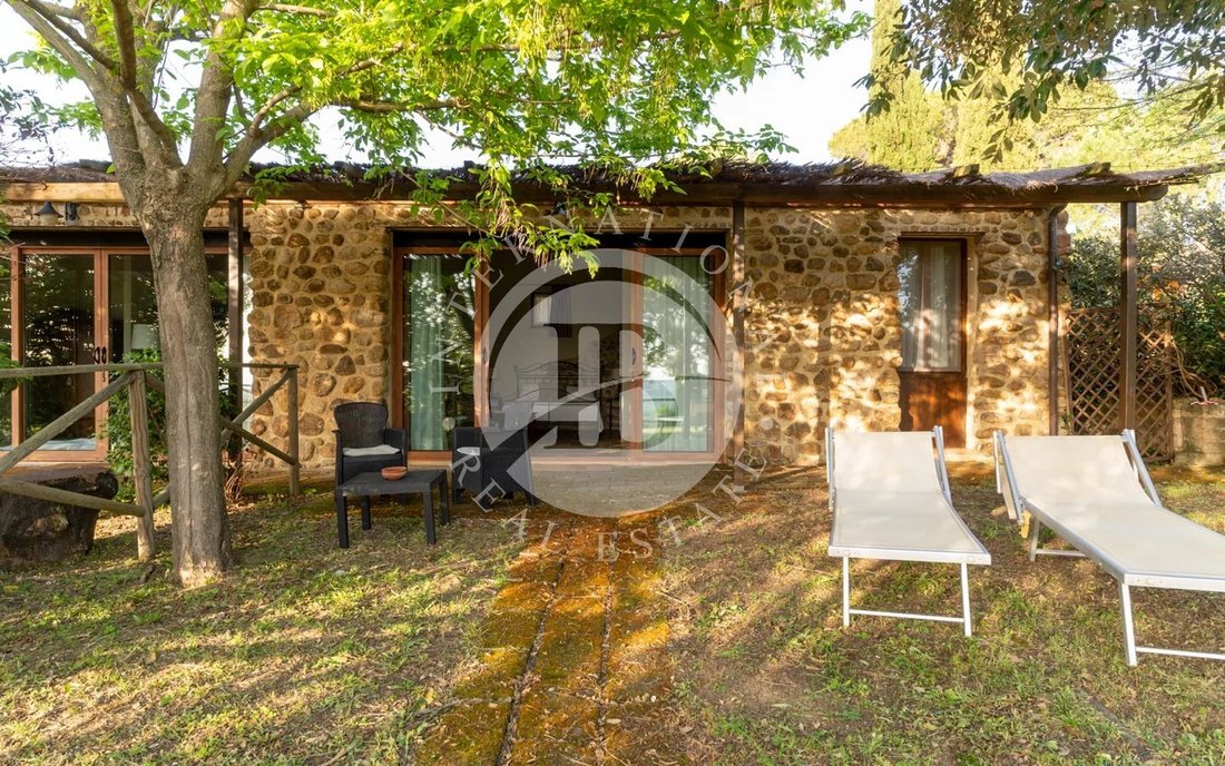 Villa in Roccalbegna, Tuscany, Italy 5 - 18447018