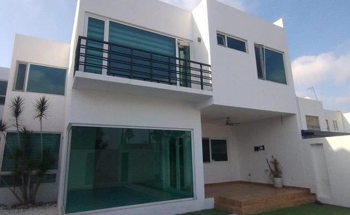 Haus in Juriquilla, Santiago de Querétaro, Mexiko 1