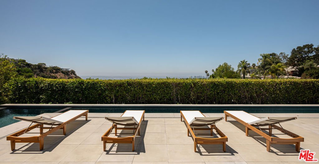 House in Los Angeles, California, United States 5 - 18449832