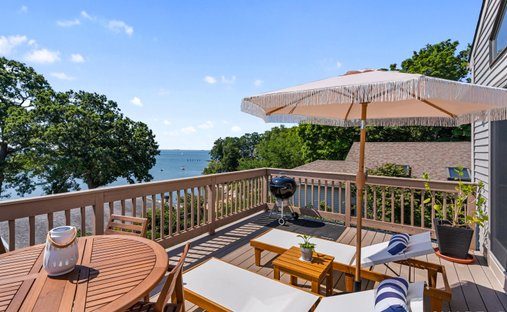 House in East Haven, Connecticut, United States 1