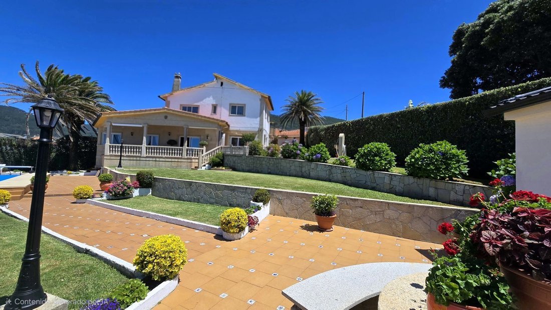 Villa a Oia, Galizia, Spagna 1 - 18451443