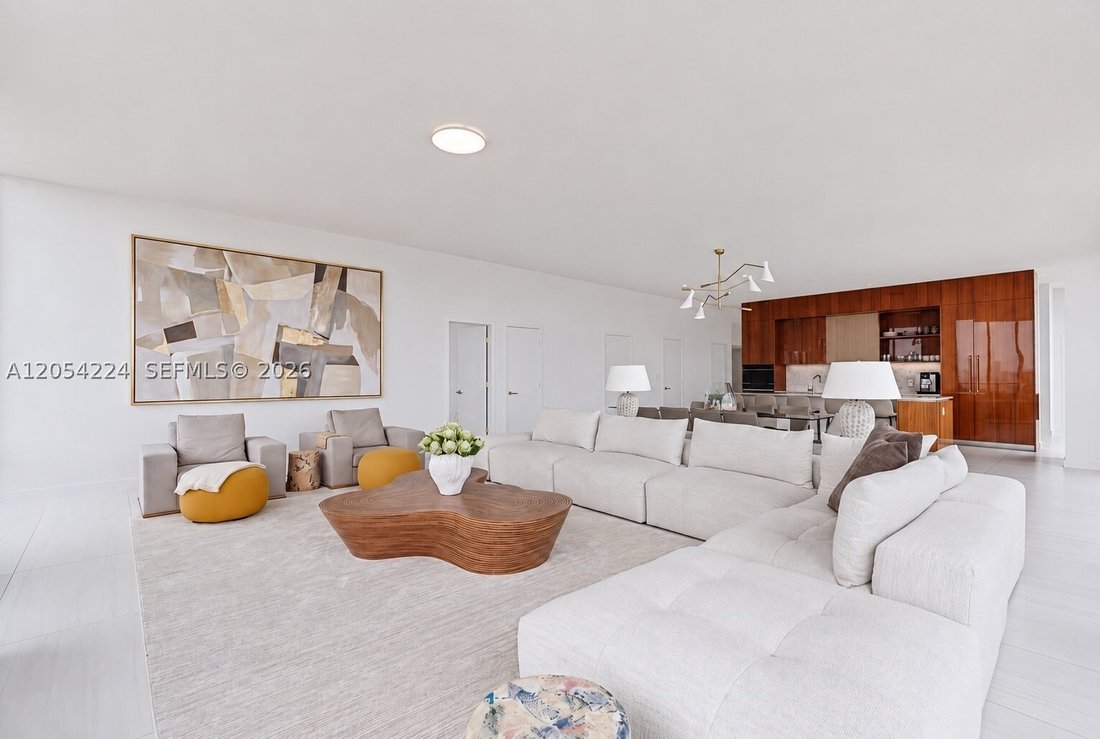 Condo in Miami, Florida, United States 5 - 18449473