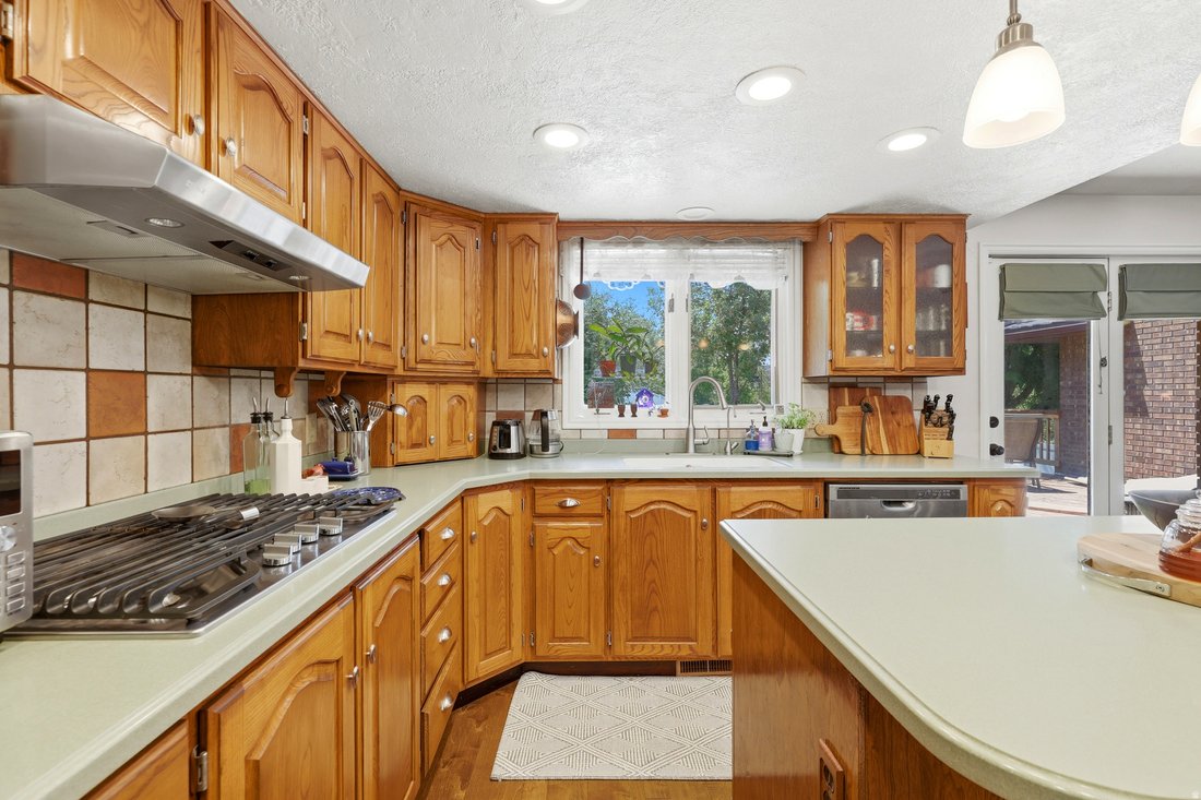 House in Bountiful, Utah, United States 4 - 18446441