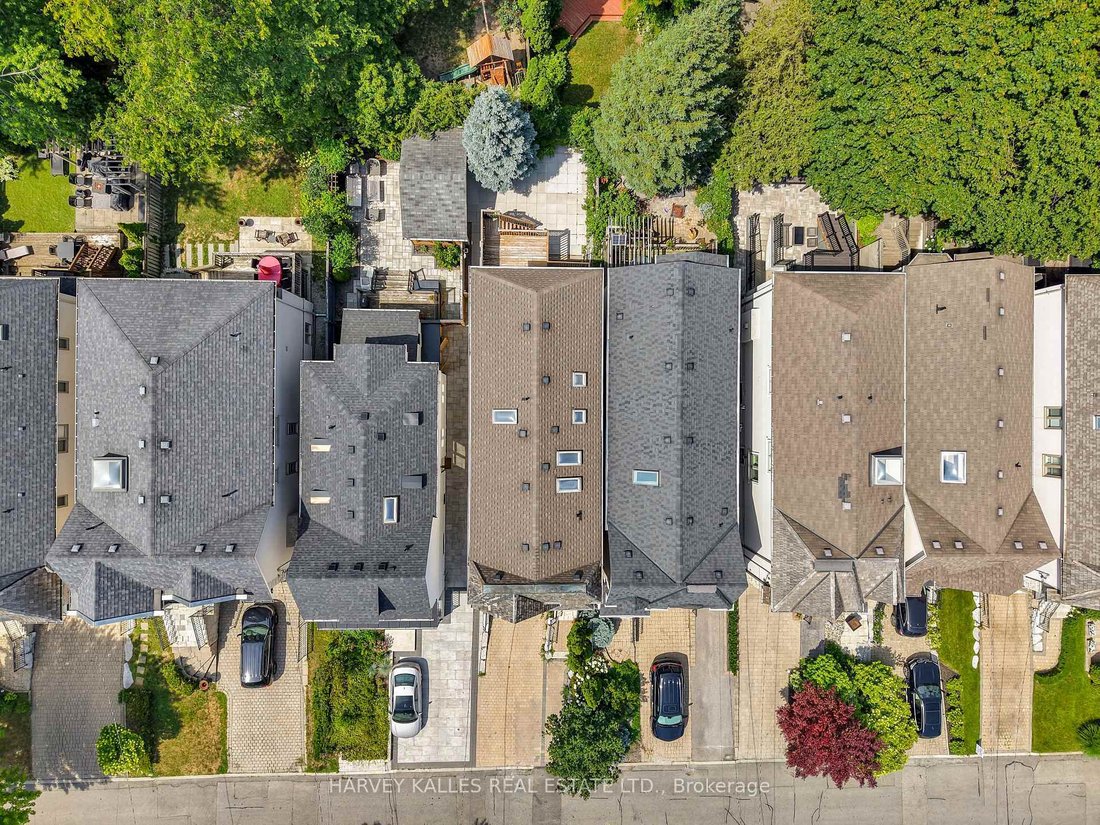 House in Toronto, Ontario, Canada 4 - 18452331