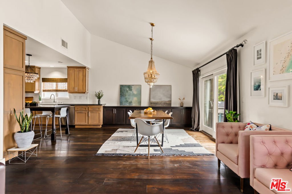 House in Los Angeles, California, United States 2 - 18446262