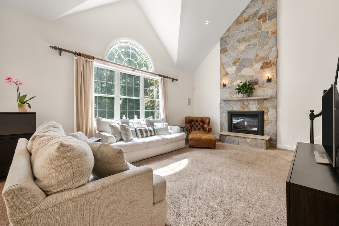Casa a Littleton, Massachusetts, Stati Uniti 1 - 18447539