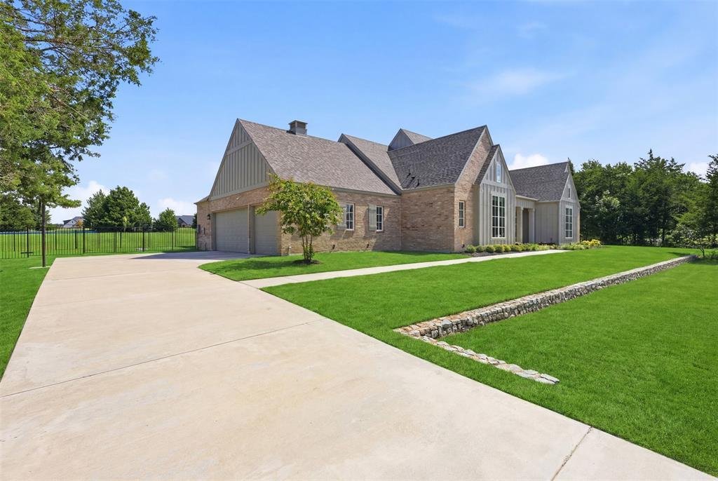 House in Van Alstyne, Texas, United States 4 - 18451091