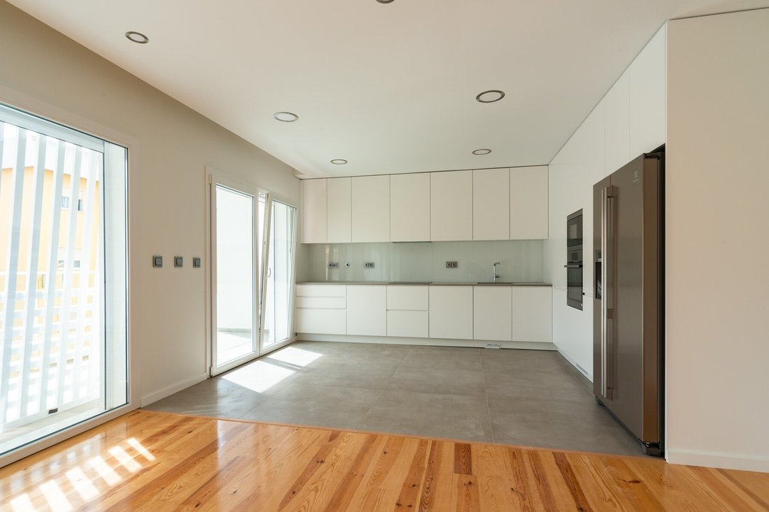 Apartment in Estoril, Cascais e Estoril, Lisbon 2 - 18448029