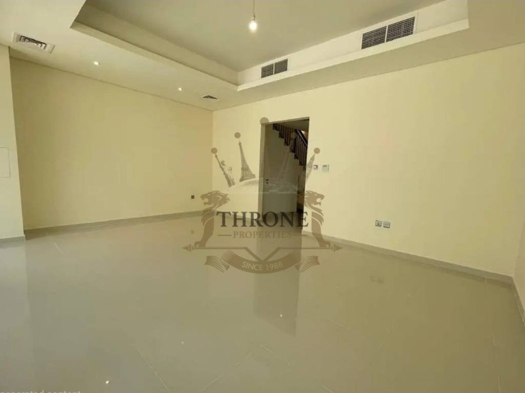 Townhouse in Damac Hills 2, Dubai, United Arab Emirates 2 - 18449619