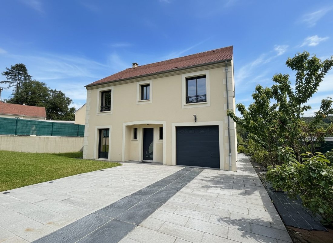 House in Montlignon, Ile-de-France, France 1 - 18452436