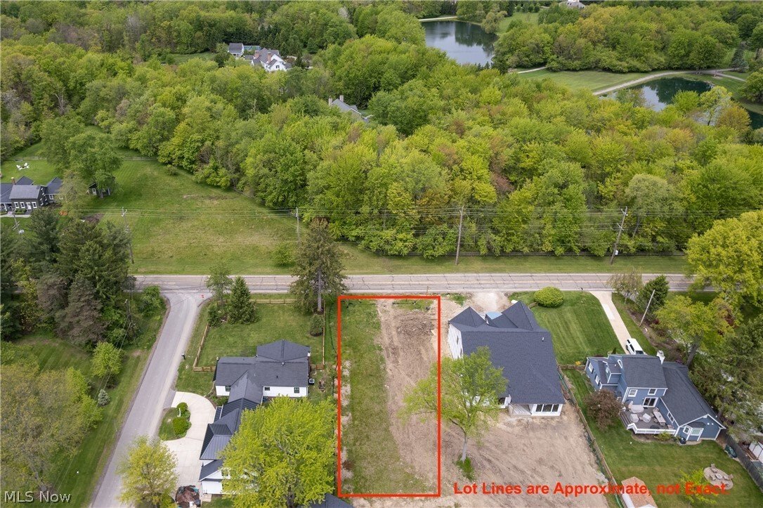 House in Novelty, Ohio, United States 4 - 15811616