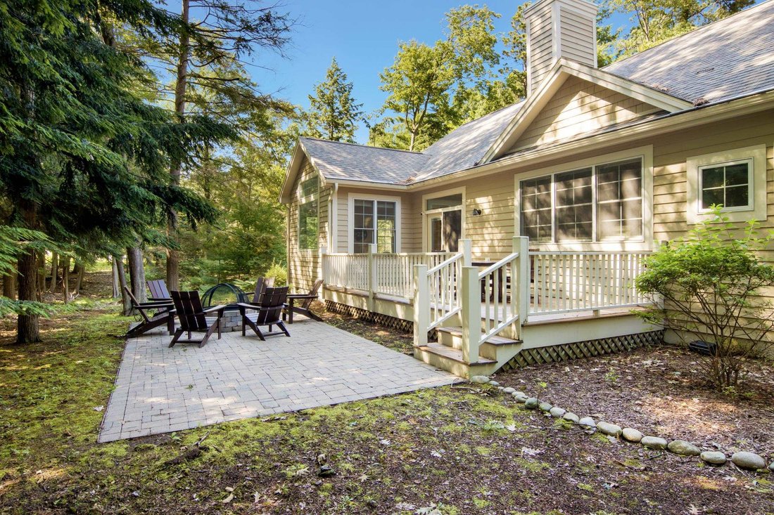 House in Glen Arbor, Michigan, United States 1 - 18450307