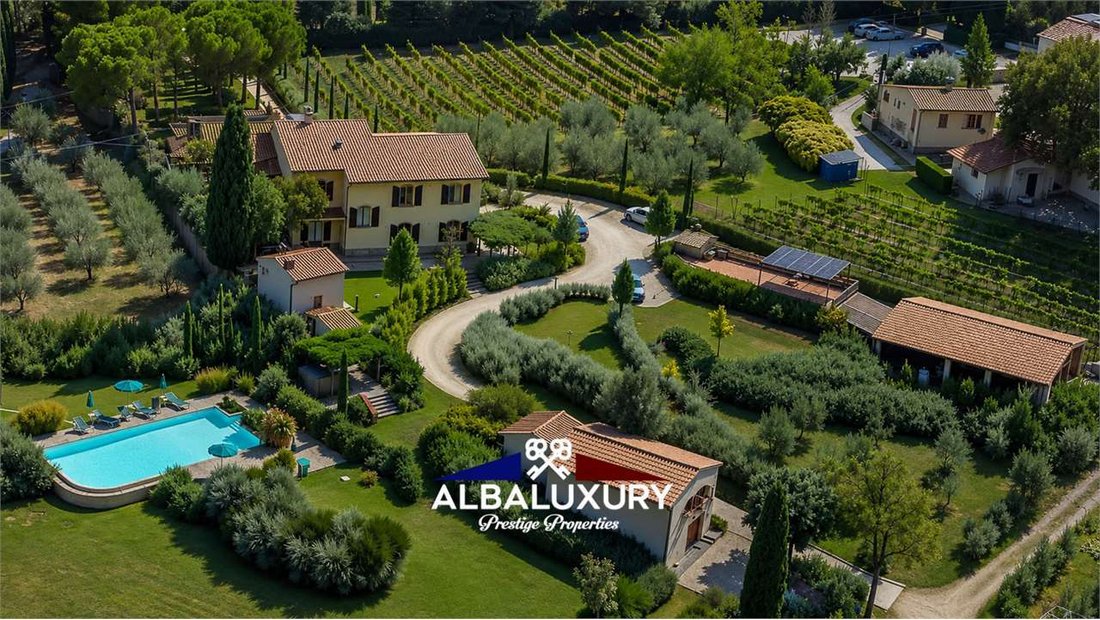 Villa in San Gimignano, Tuscany, Italy 1 - 15347277