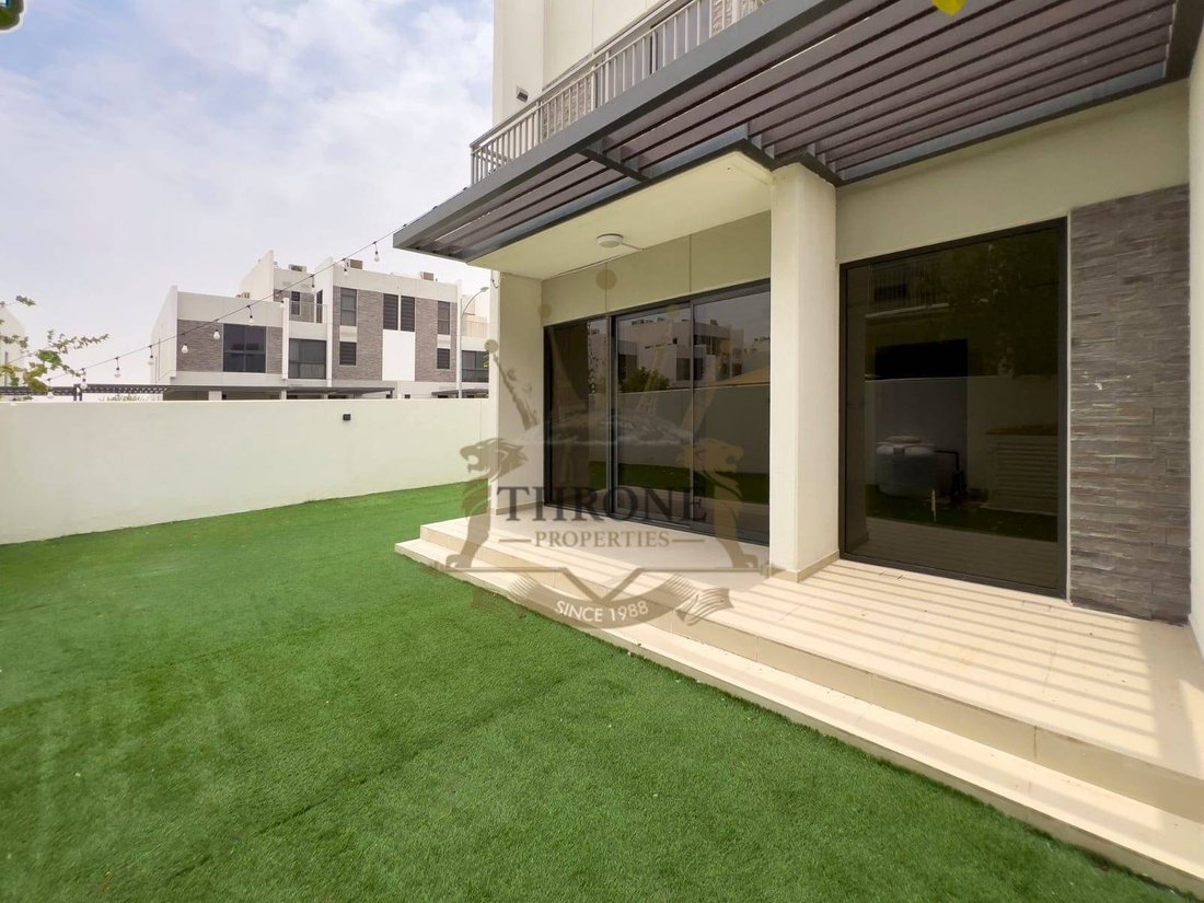 Townhouse in Damac Hills 2, Dubai, United Arab Emirates 1 - 18449756