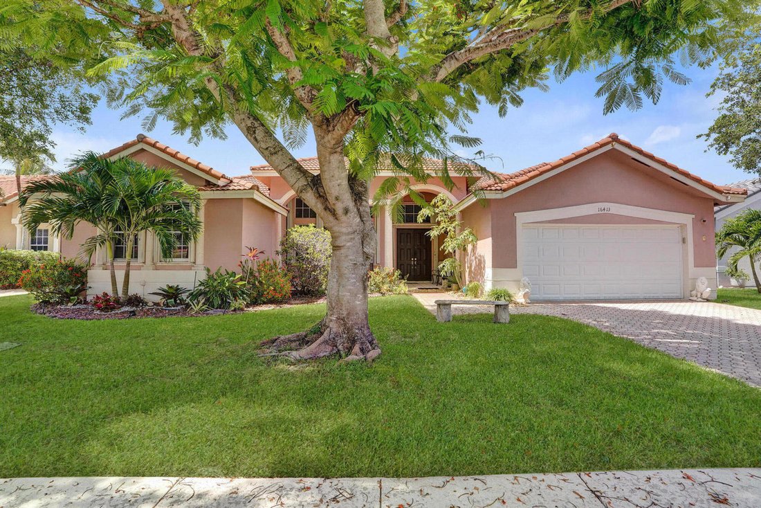 House in Pembroke Pines, Florida, United States 1 - 18413246