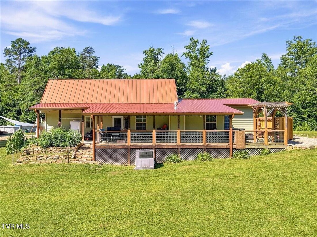 House in Rogersville, Tennessee, United States 3 - 18445901