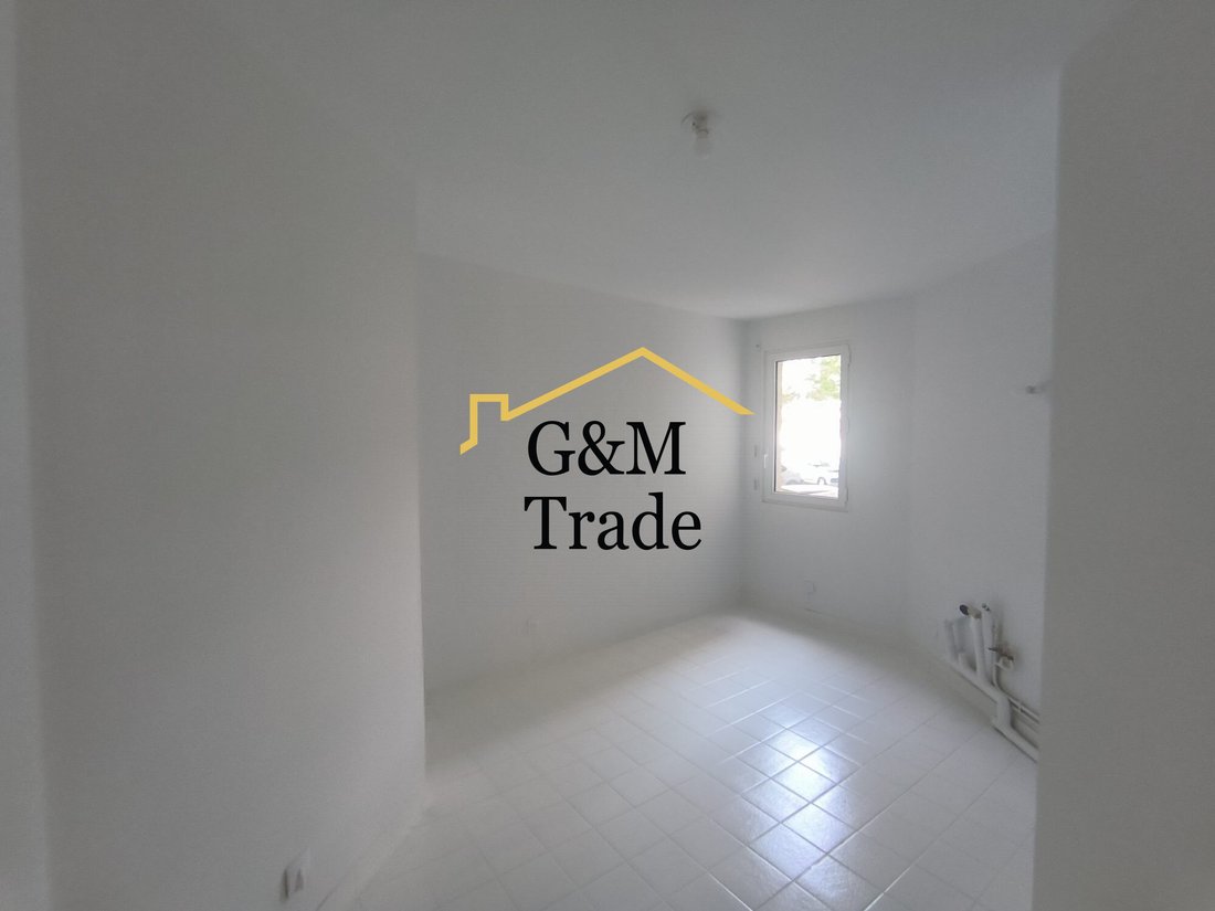 Apartment in Begin, Saint-Mande, France 2 - 18452464