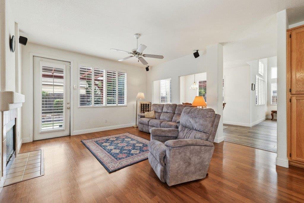 House in Elk Grove, California, United States 5 - 18448308
