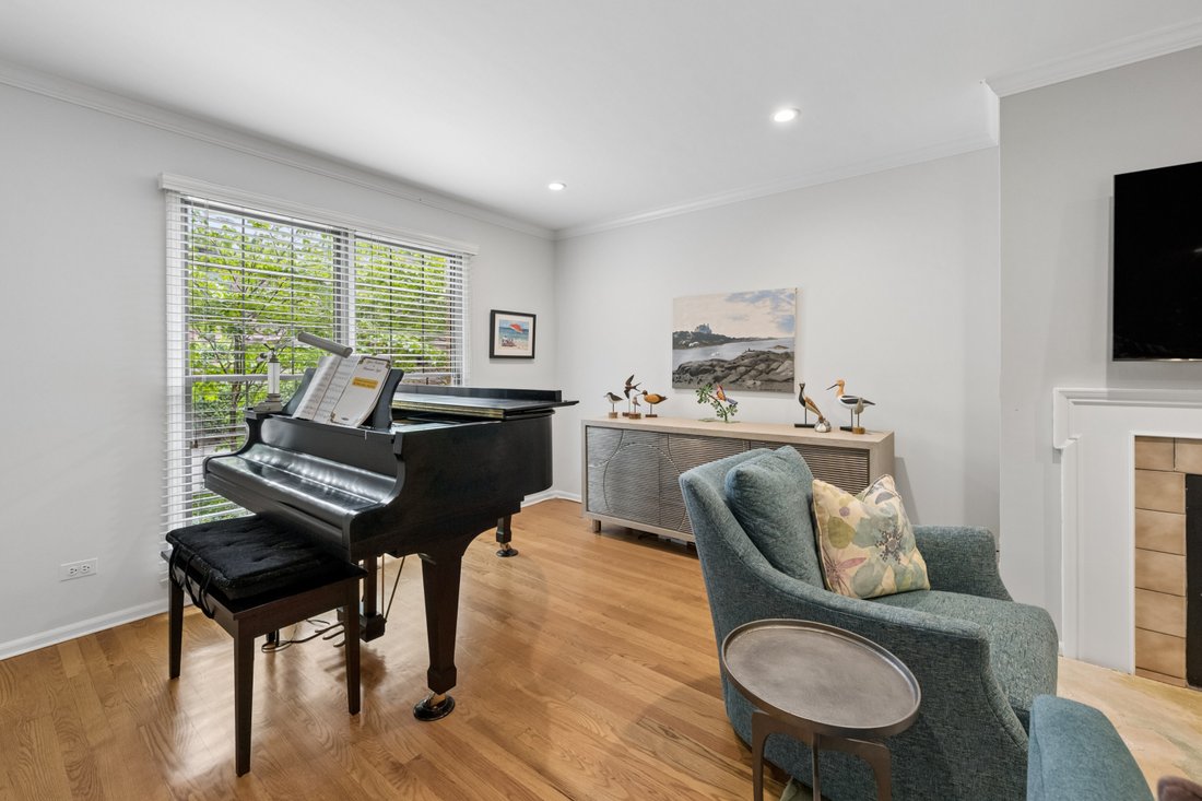 House in Evanston, Illinois, United States 4 - 18447572