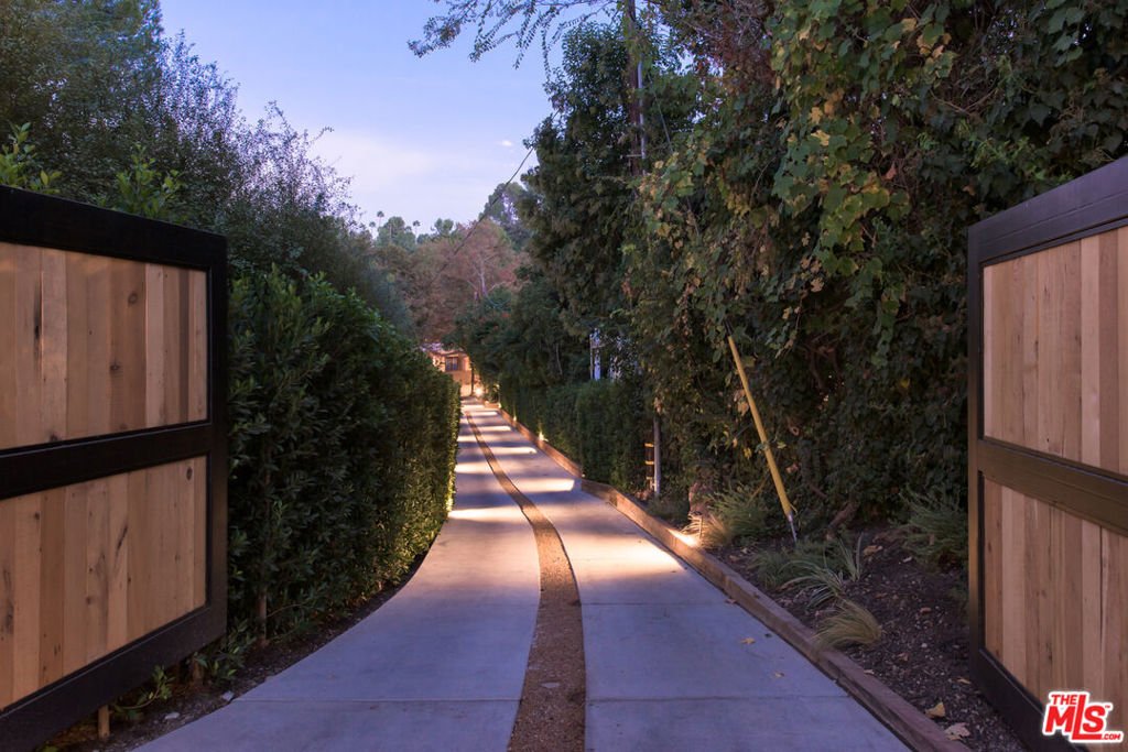 House in Los Angeles, California, United States 4 - 18452609