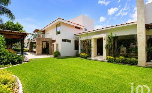 House in Fraccionamiento Club de Golf Paraíso, Morelos, Mexico 1