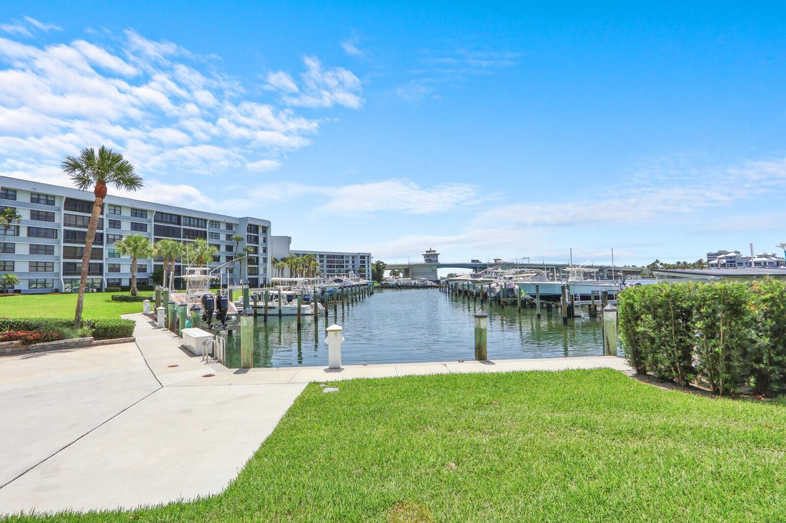 Condo in Tequesta, Florida, United States 1 - 18446706