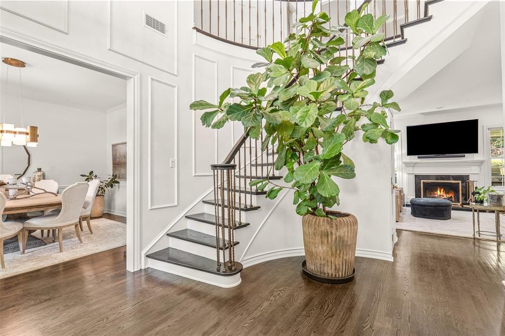 House in Fort Worth, Texas, United States 5 - 18446948
