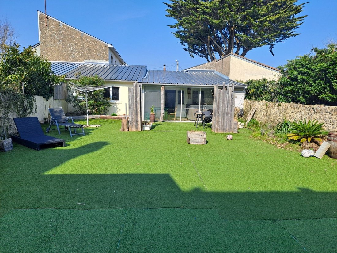House in Batz-sur-Mer, Pays de la Loire, France 5 - 18452543