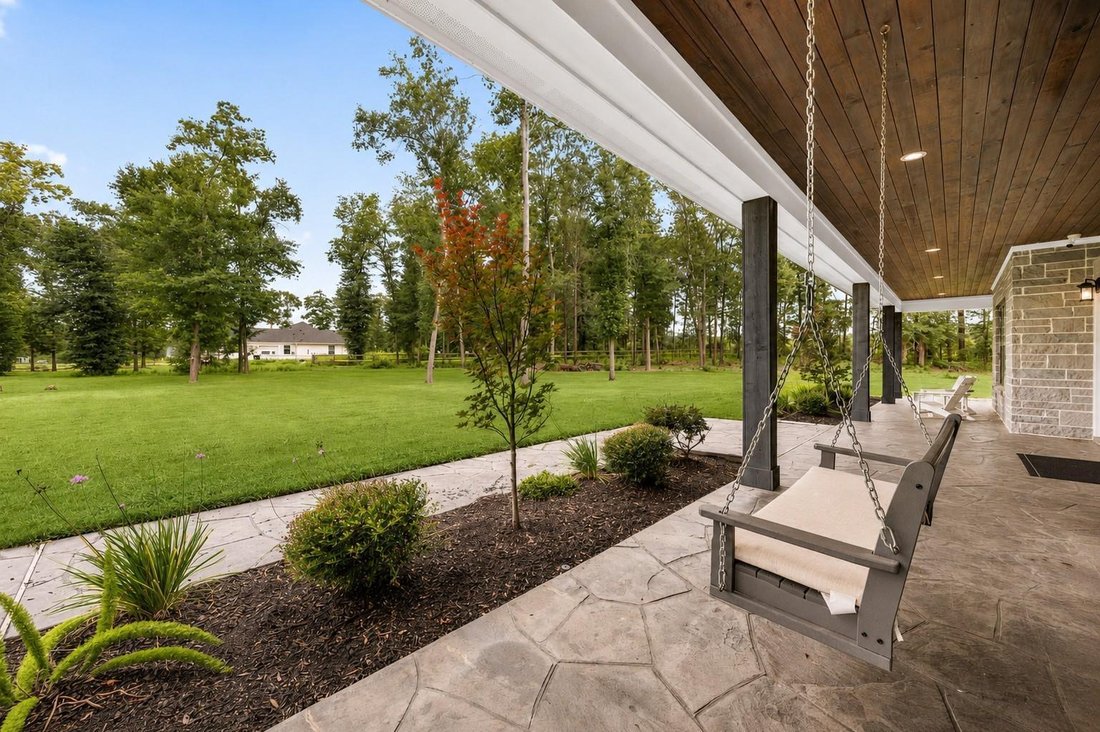 House in Willis, Texas, United States 5 - 18451156